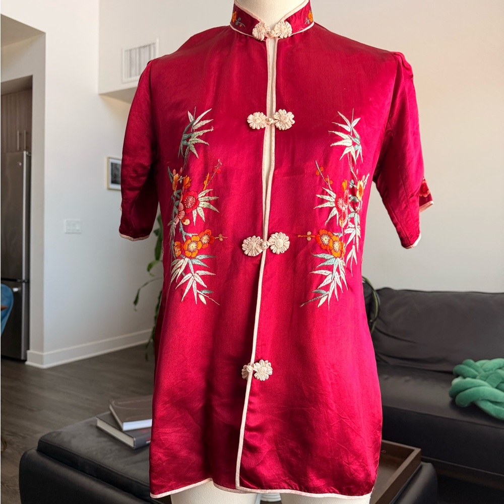 Unique Vintage Red Embroidered Mandarin Collar Top